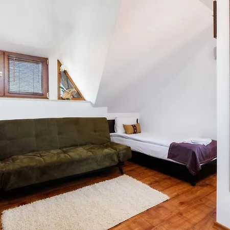 Penthouse аpartment Panoramic , Mountain Views 公寓